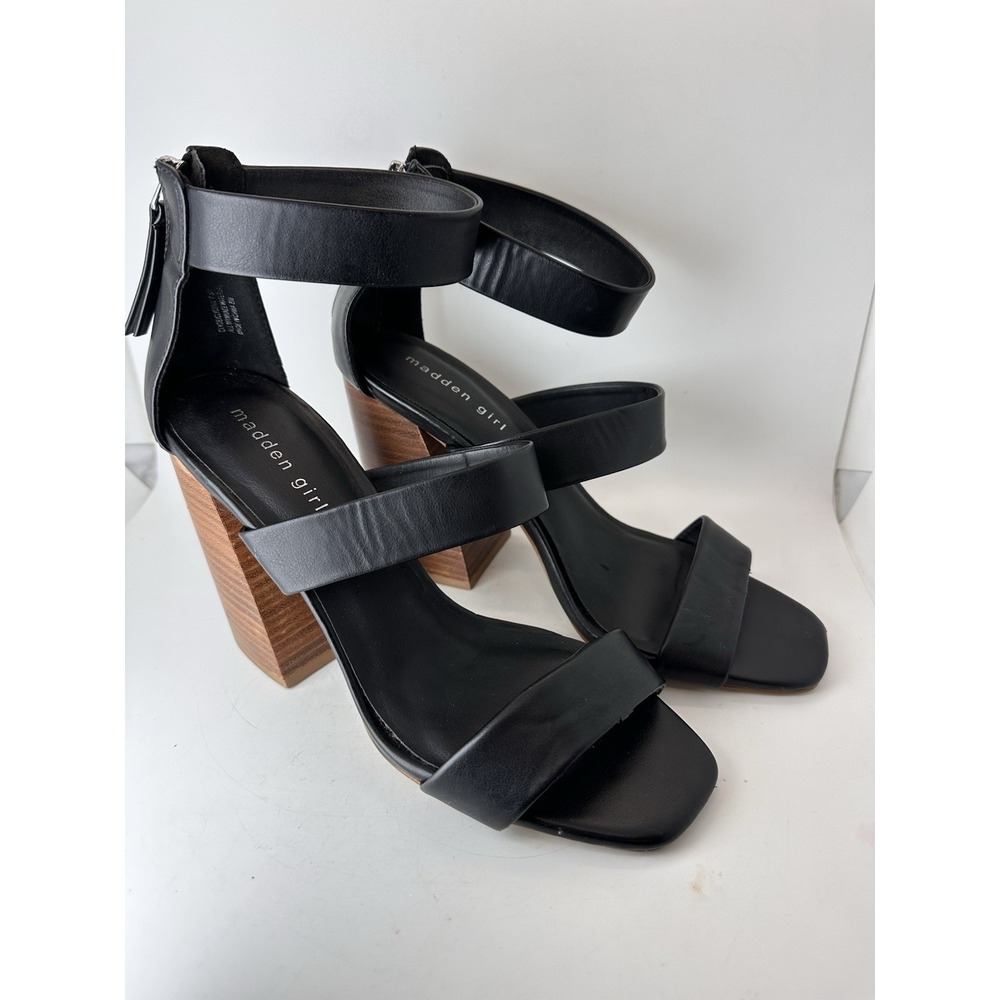 Madden Girl Clyde Sandal Black Stacked Block Heel Women's Size 9.5 M